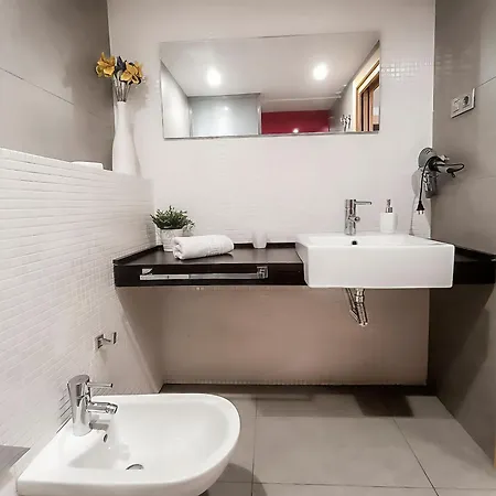 Alojamiento Completo En Pts Granada Exterior photo